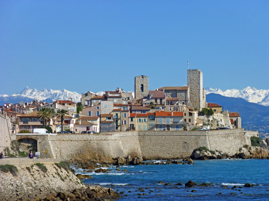 excursion to Antibes